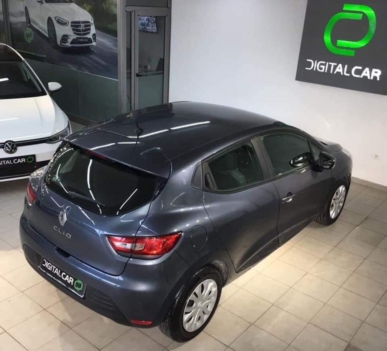 Renault Clio à Ariana - Photo 13