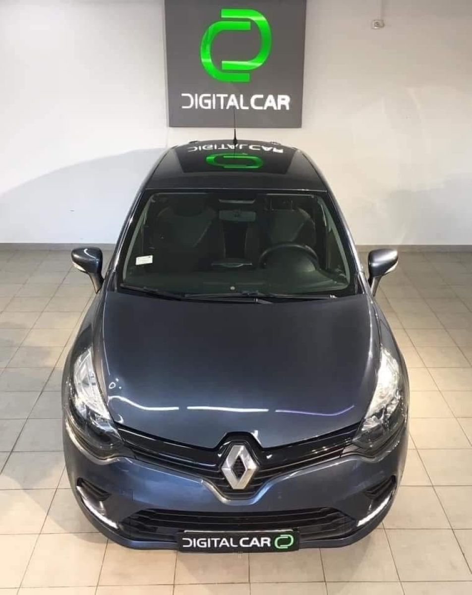 Renault Clio à Ariana - Photo 3