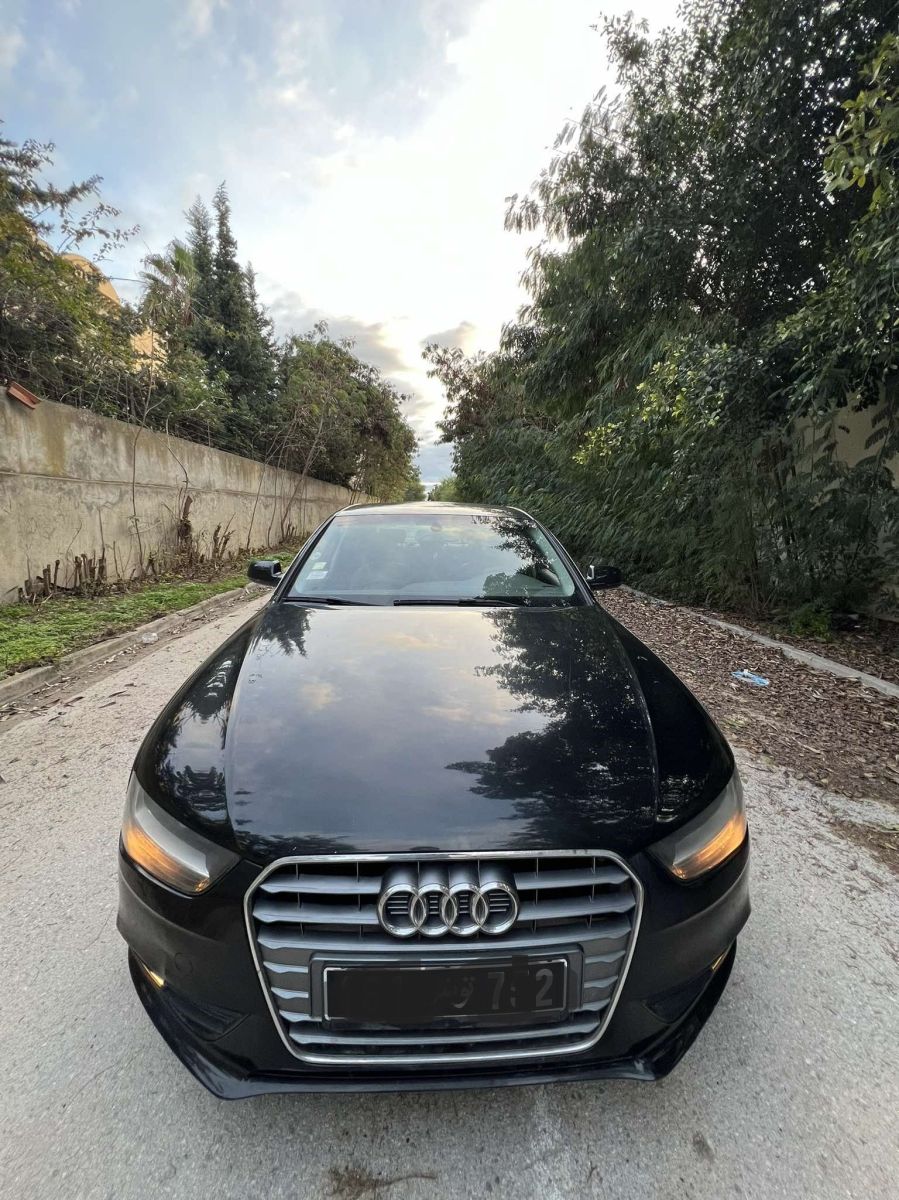 Audi A4 à Tunis - Photo 1