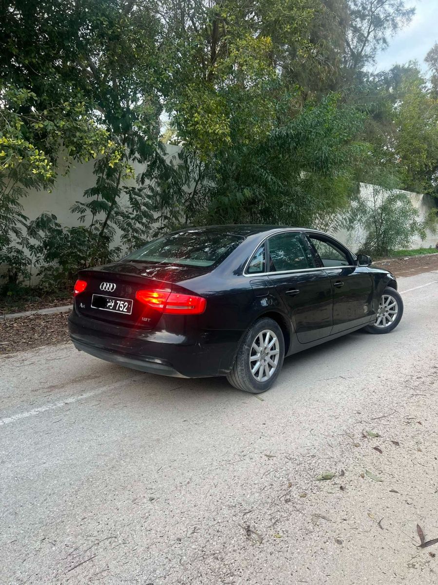 Audi A4 à Tunis - Photo 2