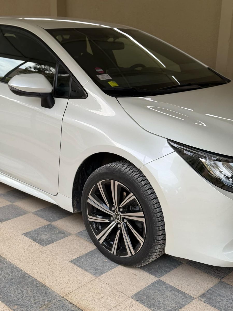 Toyota Corolla à Tunis - Photo 6