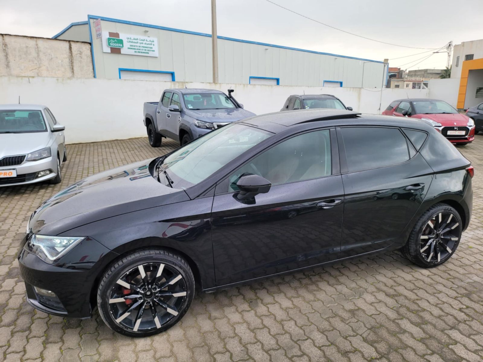 Seat Leon Style Plus à Ben Arous - Photo 8