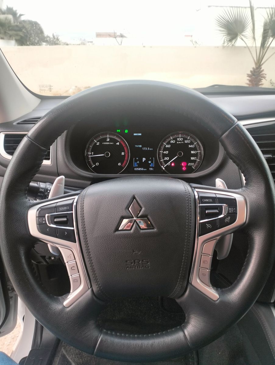 Mitsubishi L200 Sportero à Tunis - Photo 16