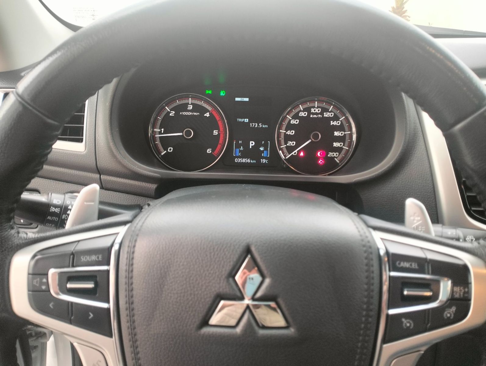 Mitsubishi L200 Sportero à Tunis - Photo 14