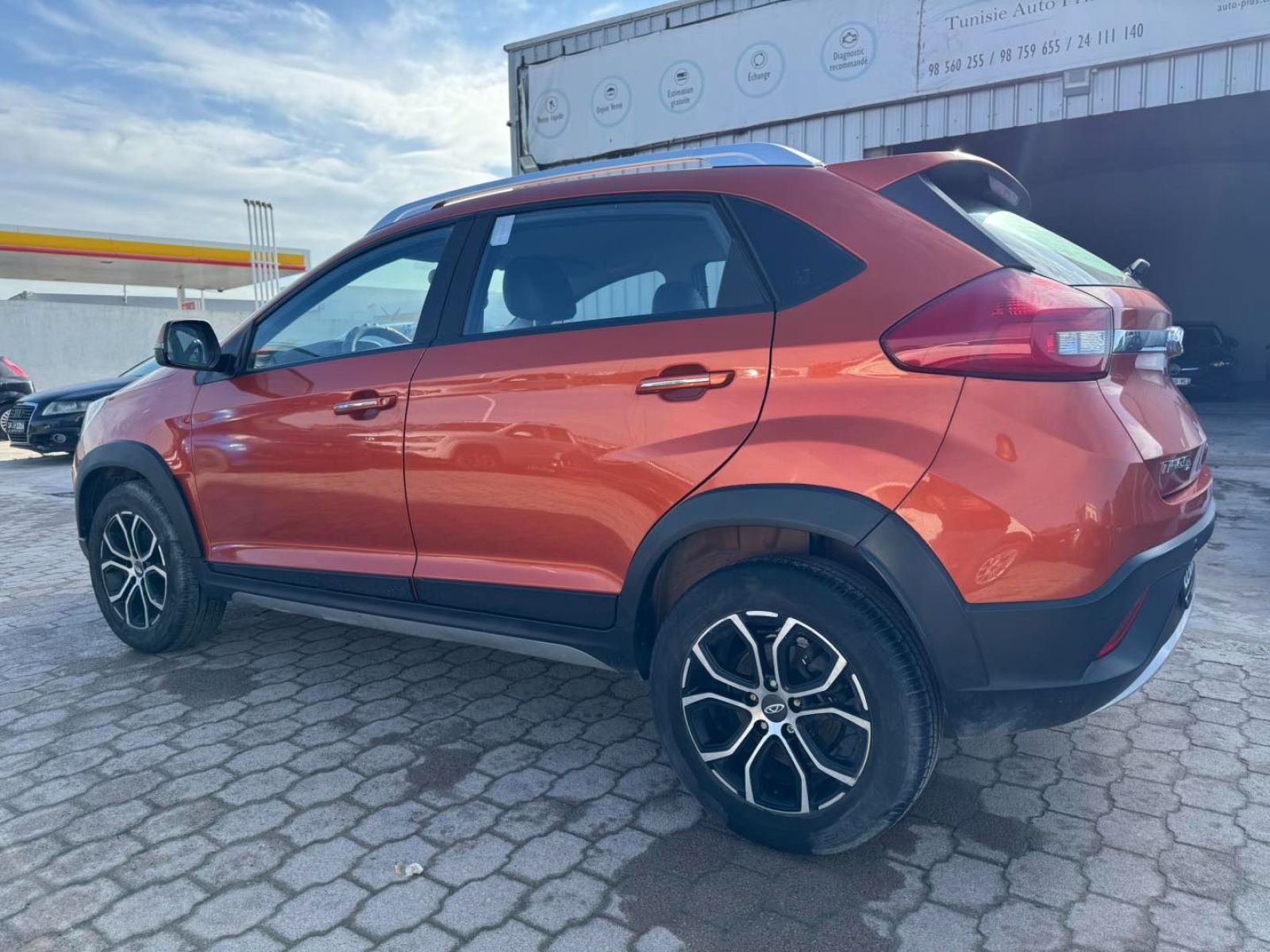 Chery Tiggo 2 Confort à Ben Arous - Photo 2