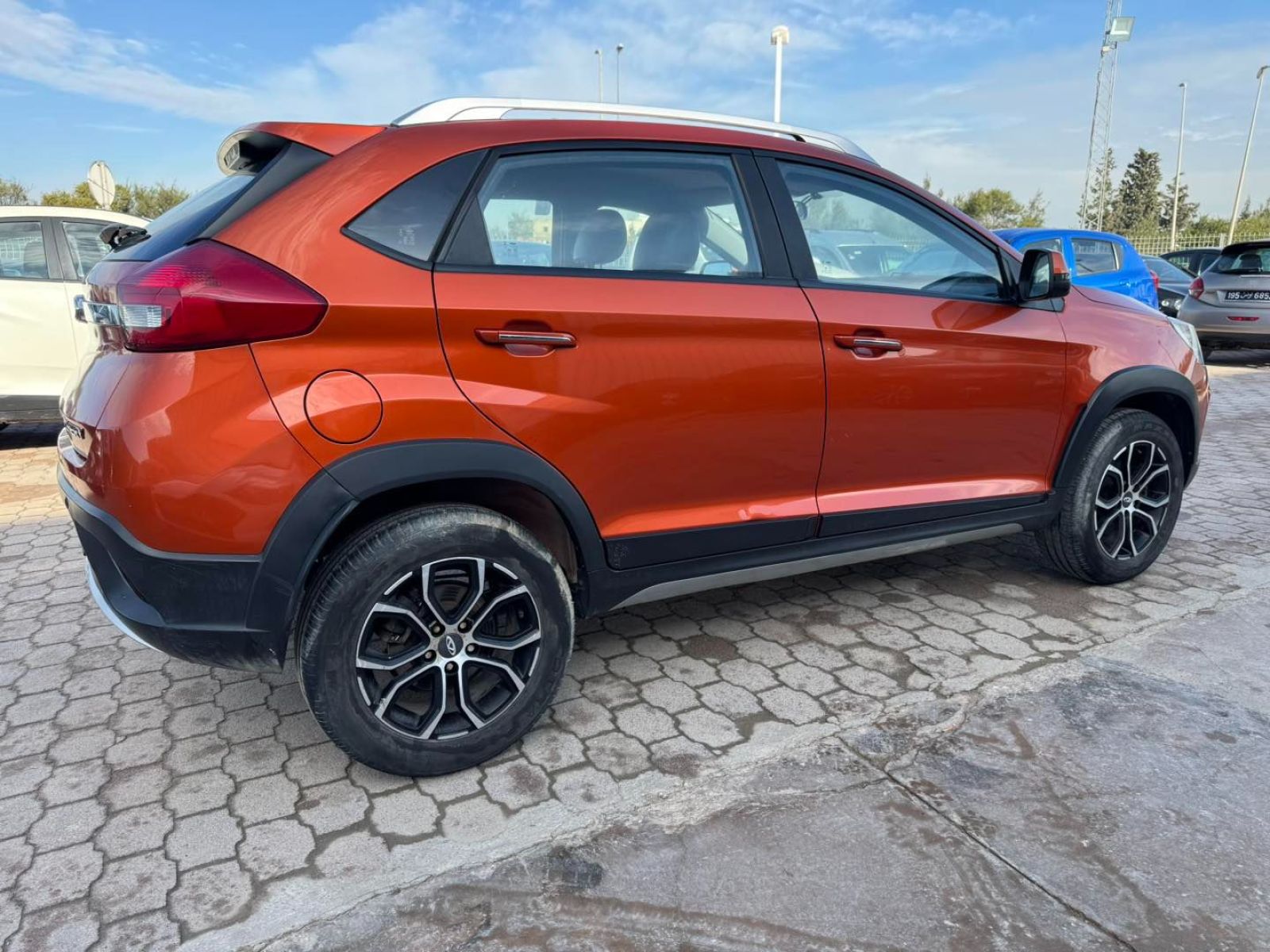 Chery Tiggo 2 Confort à Ben Arous - Photo 5
