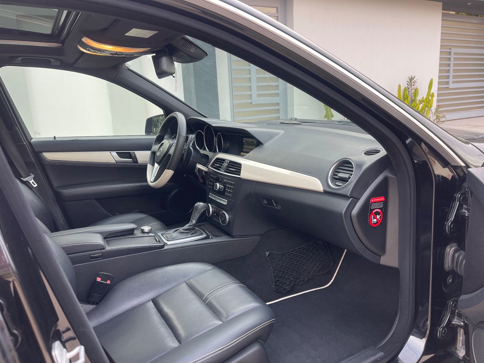 Mercedes-Benz Classe C C180 KITT AMG à Sfax - Photo 7