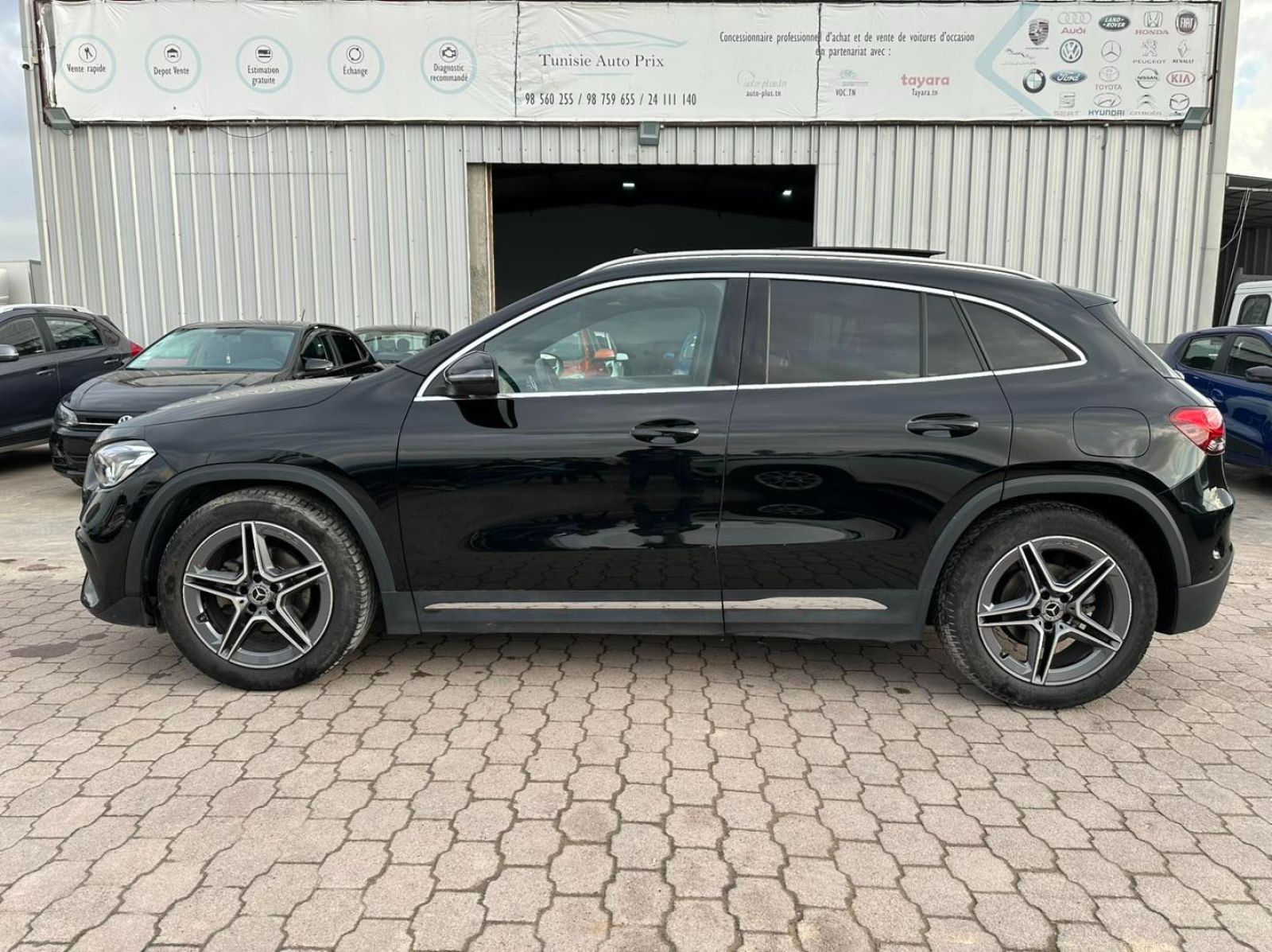 Mercedes-Benz GLA AMG à Tunis - Photo 1