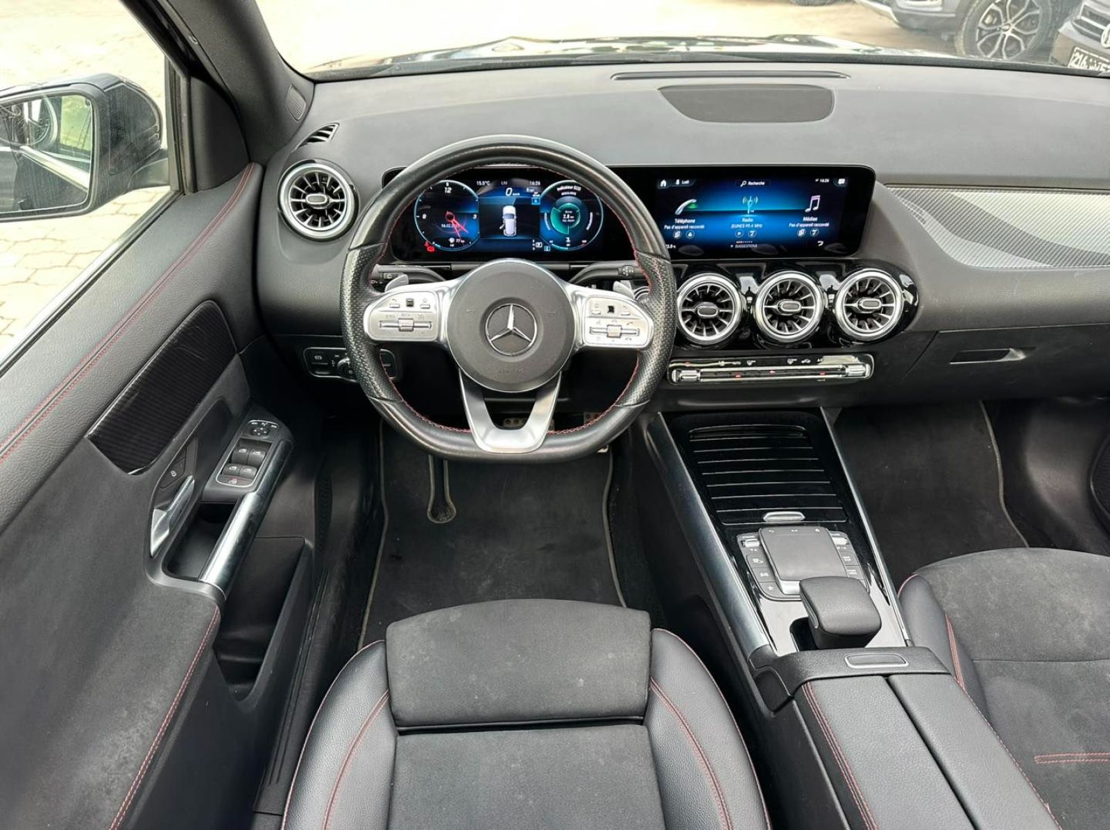 Mercedes-Benz GLA AMG à Tunis - Photo 7