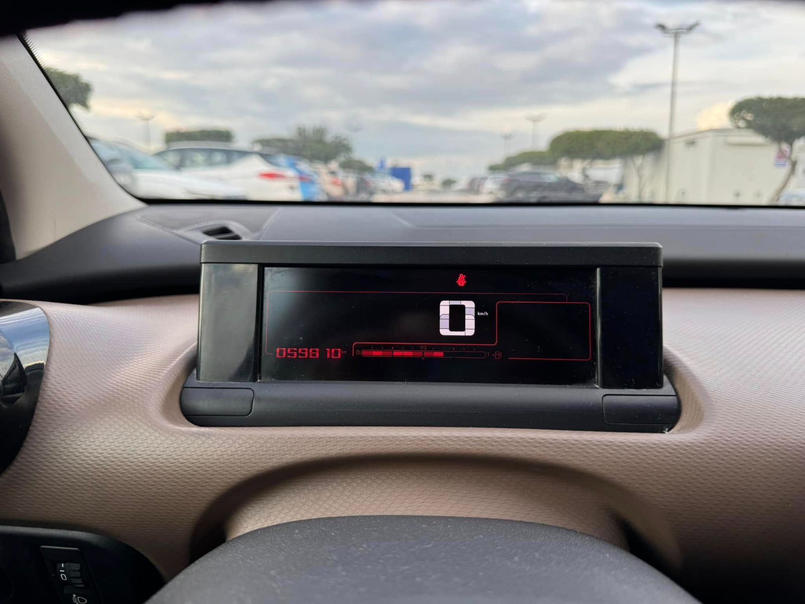 Citroën C4 Cactus à Ariana - Photo 9
