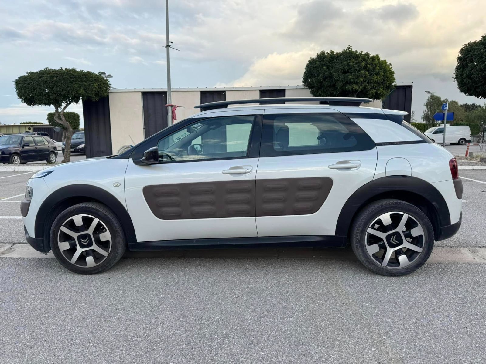 Citroën C4 Cactus à Ariana - Photo 1