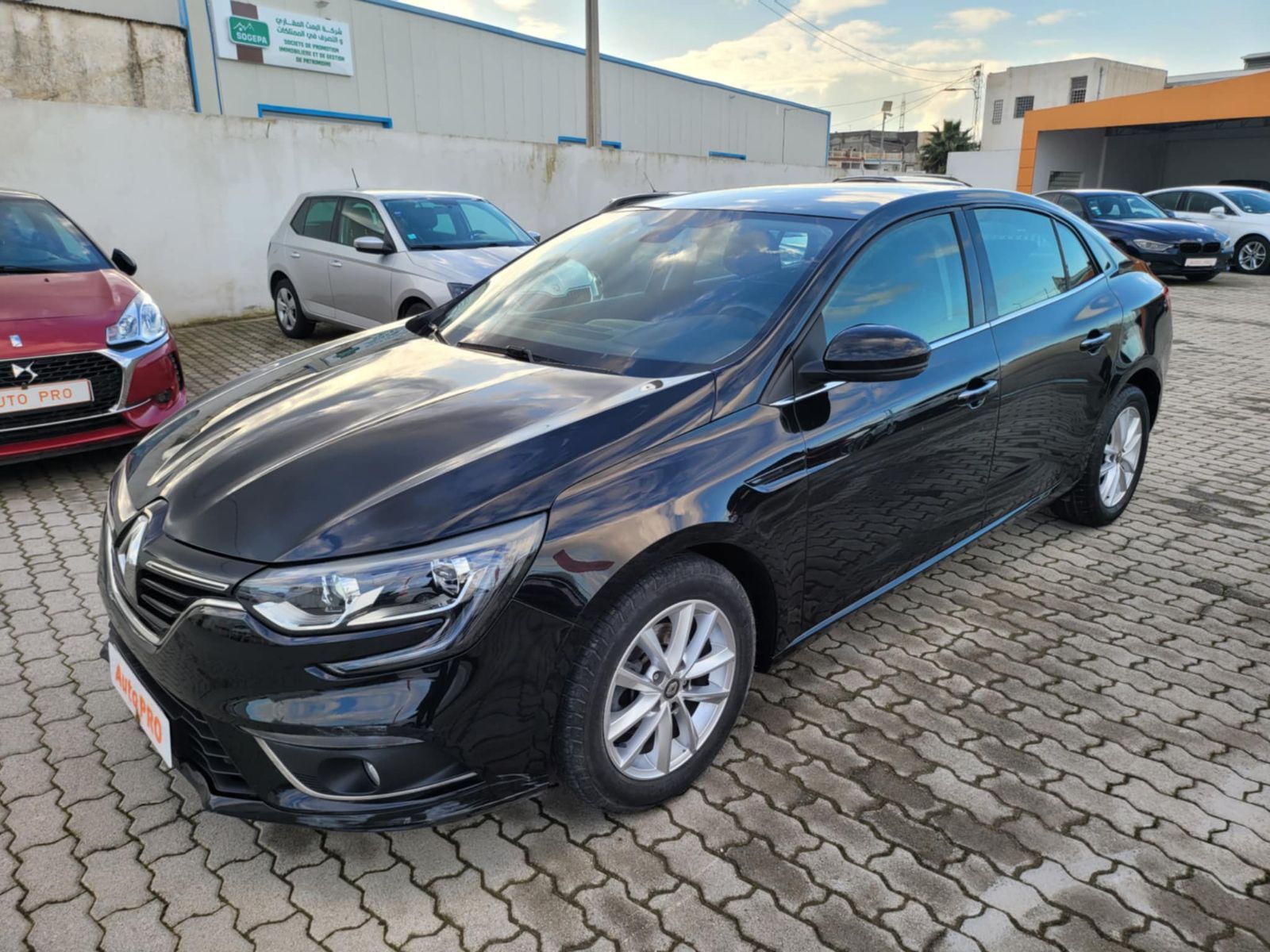 Renault Megane Sedan à Ben Arous - Photo 8