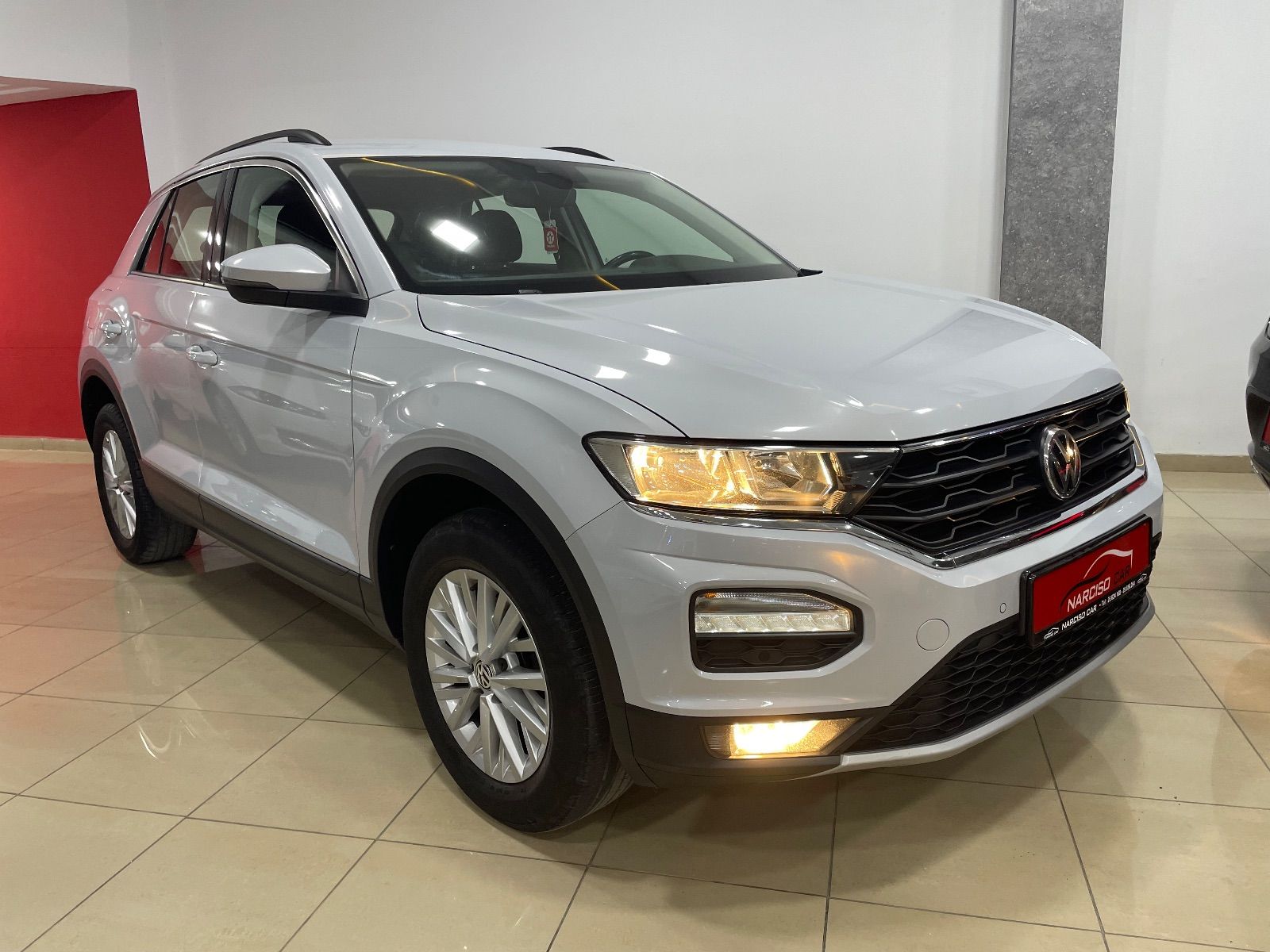 Volkswagen T-roc Confortline à Ben Arous - Photo 1