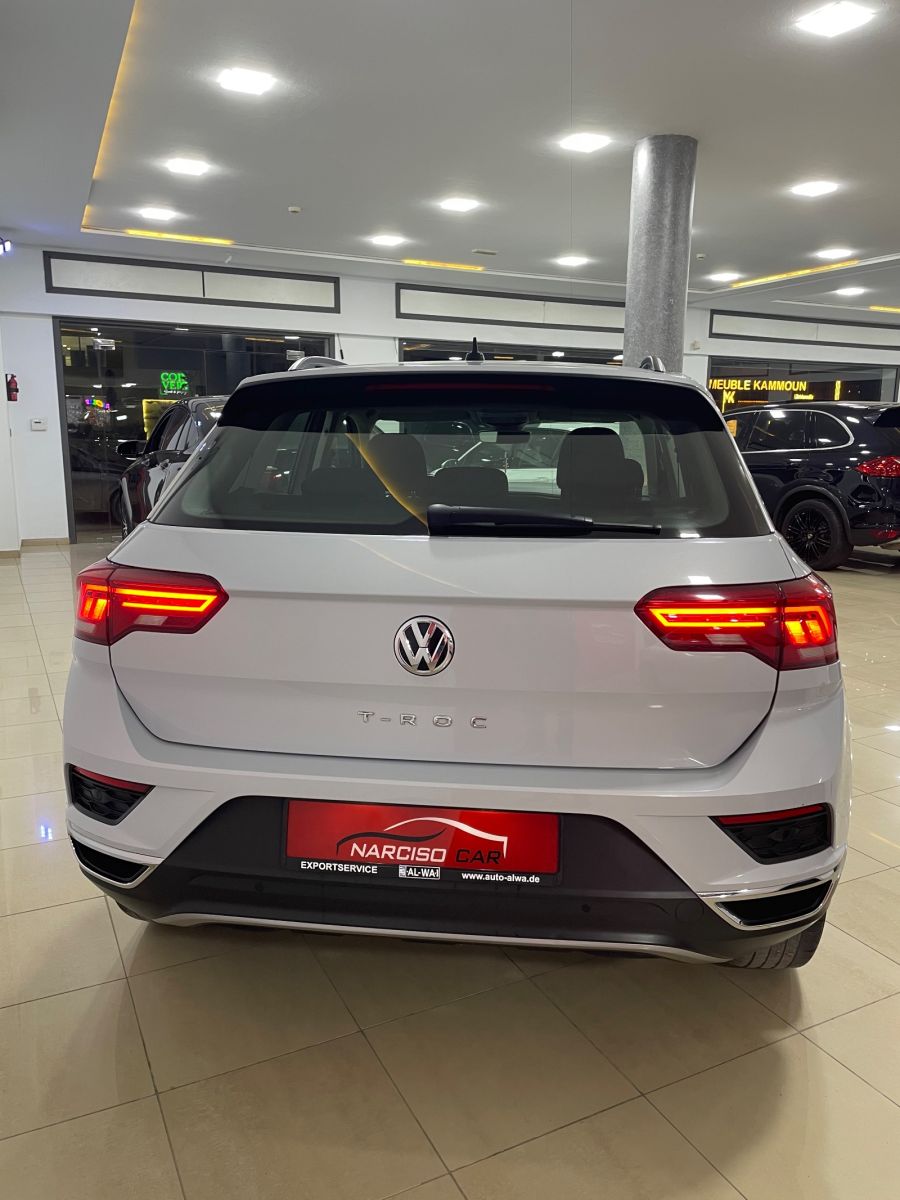 Volkswagen T-roc Confortline à Ben Arous - Photo 9
