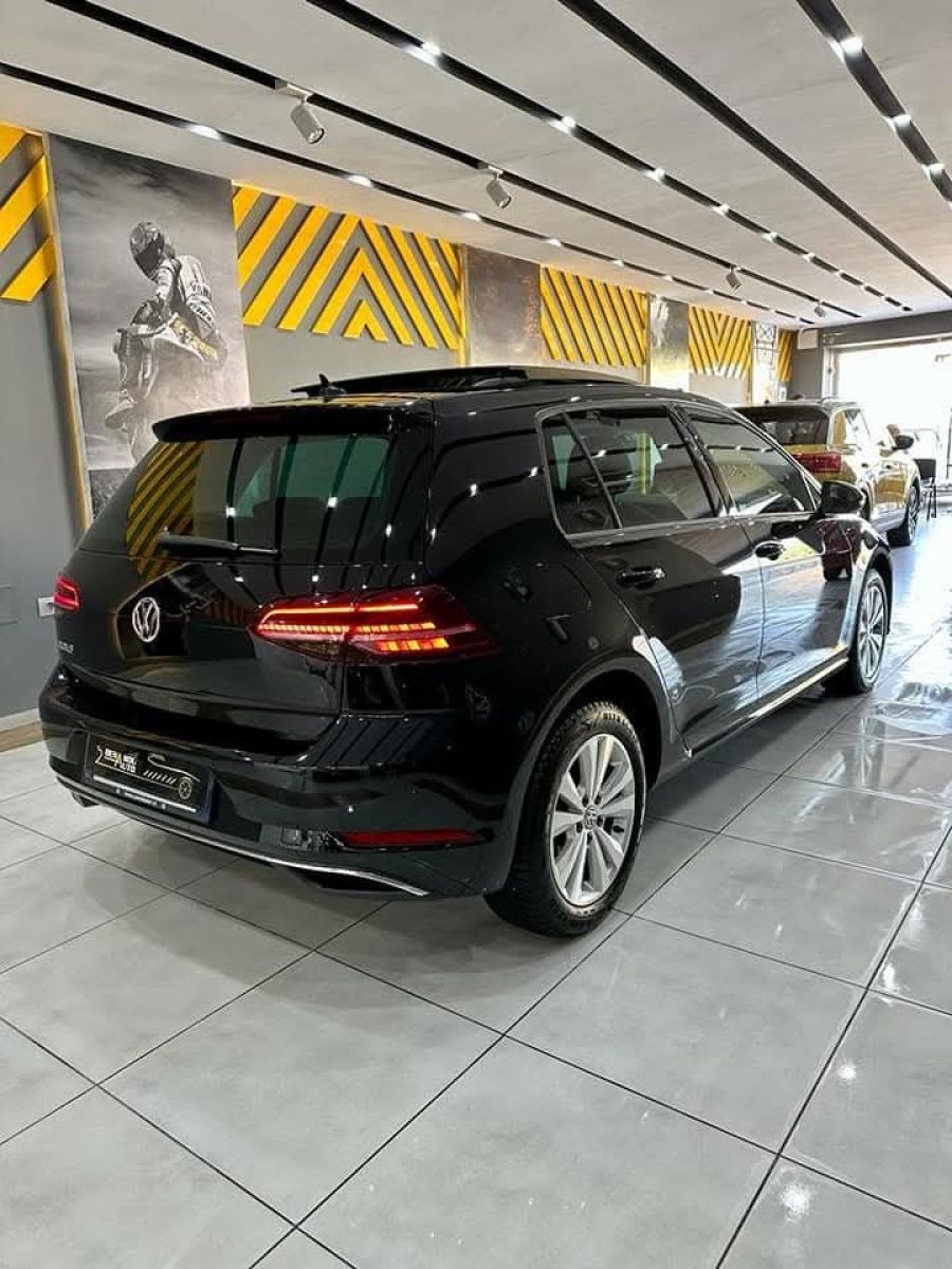 Volkswagen Golf 7 à Tunis - Photo 2