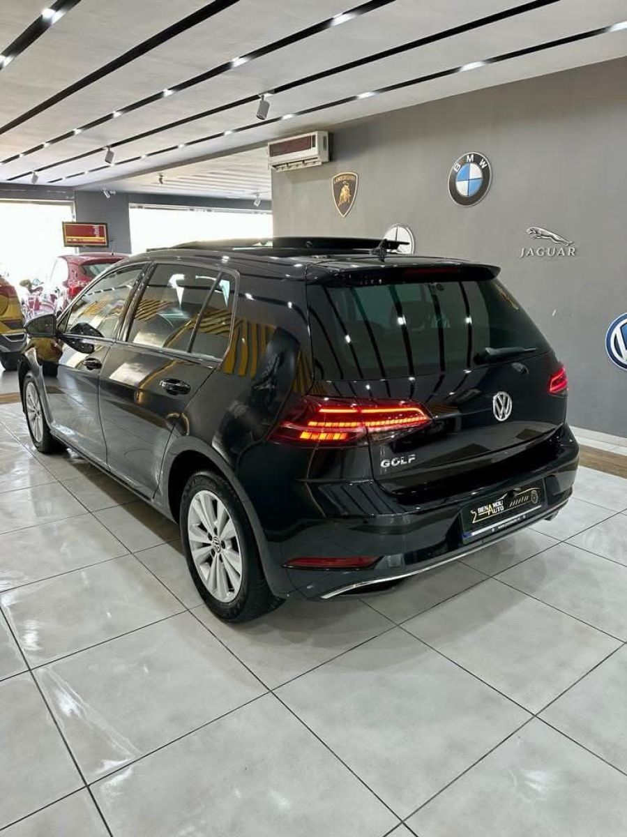 Volkswagen Golf 7 à Tunis - Photo 5