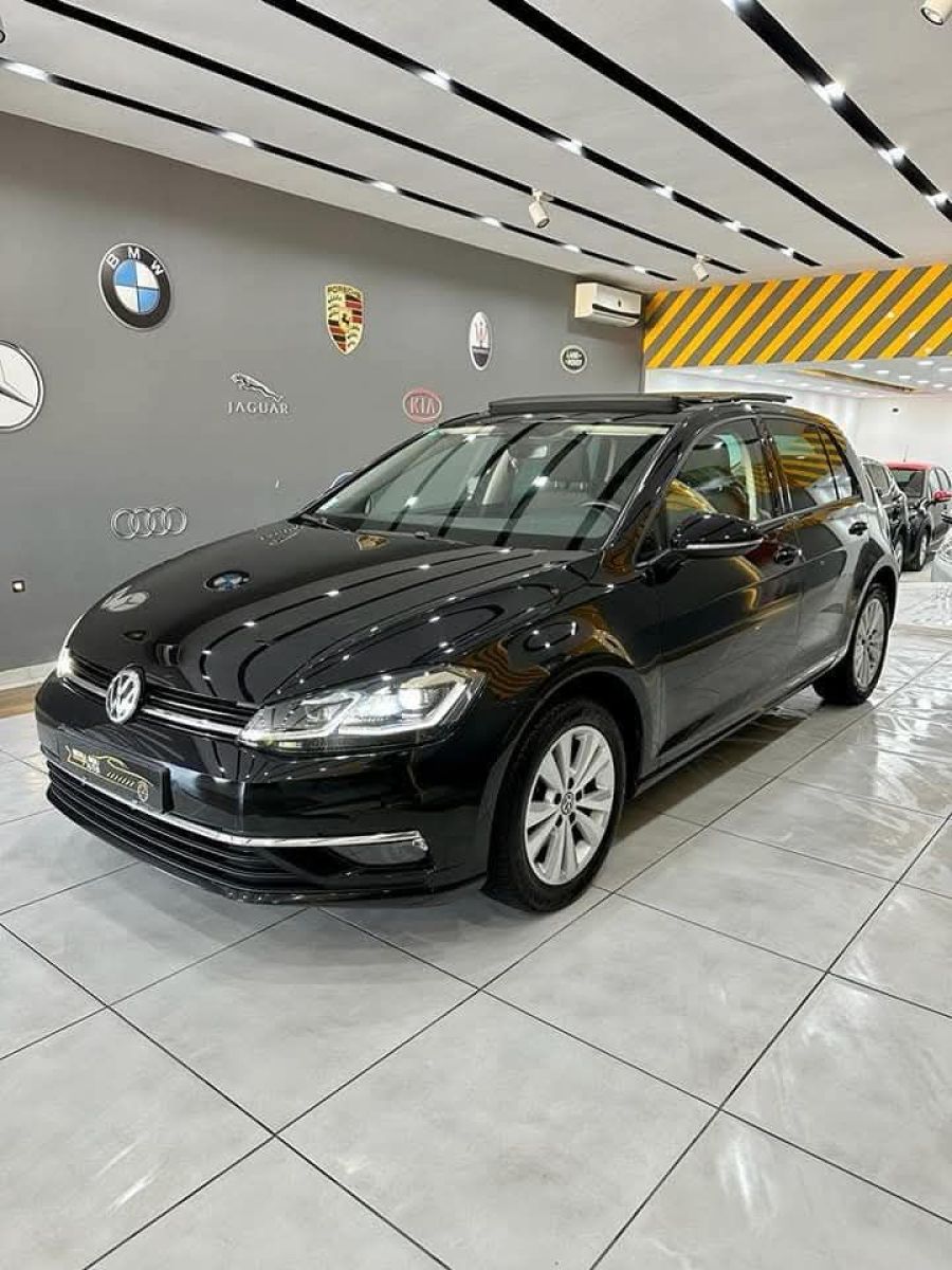 Volkswagen Golf 7 à Tunis - Photo 4