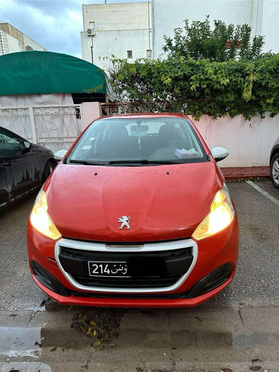 Volkswagen Golf 8 Life