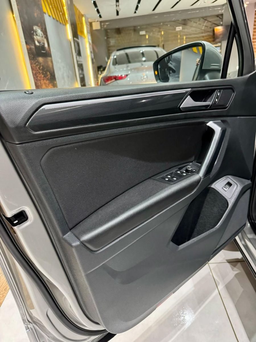 Volkswagen Tiguan Prestige à Tunis - Photo 13