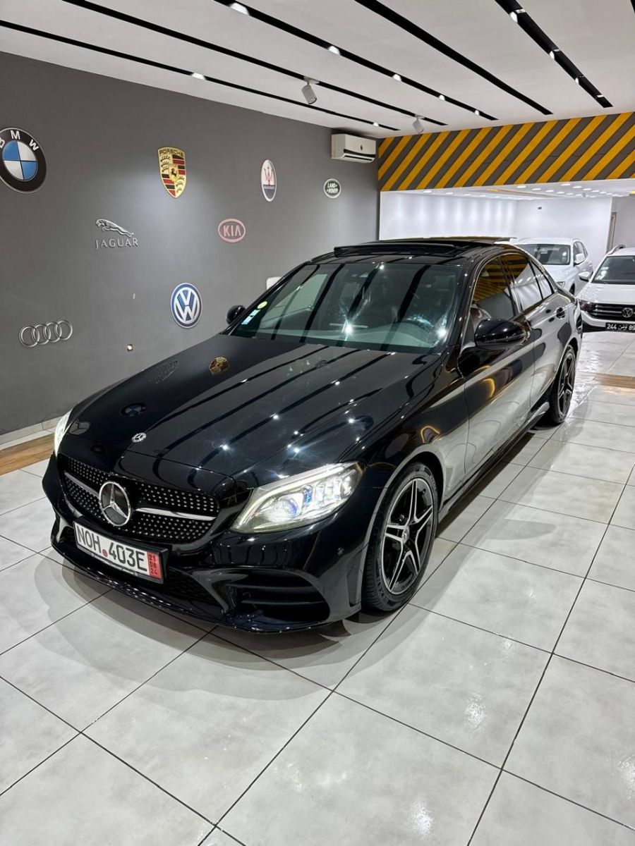 Mercedes-Benz Classe C AMG à Nabeul - Photo 2