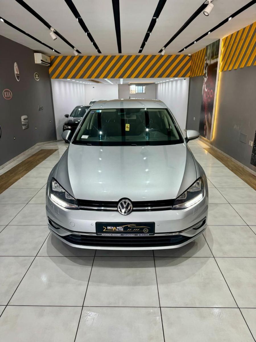 Volkswagen Golf 7 à Ariana - Photo 1