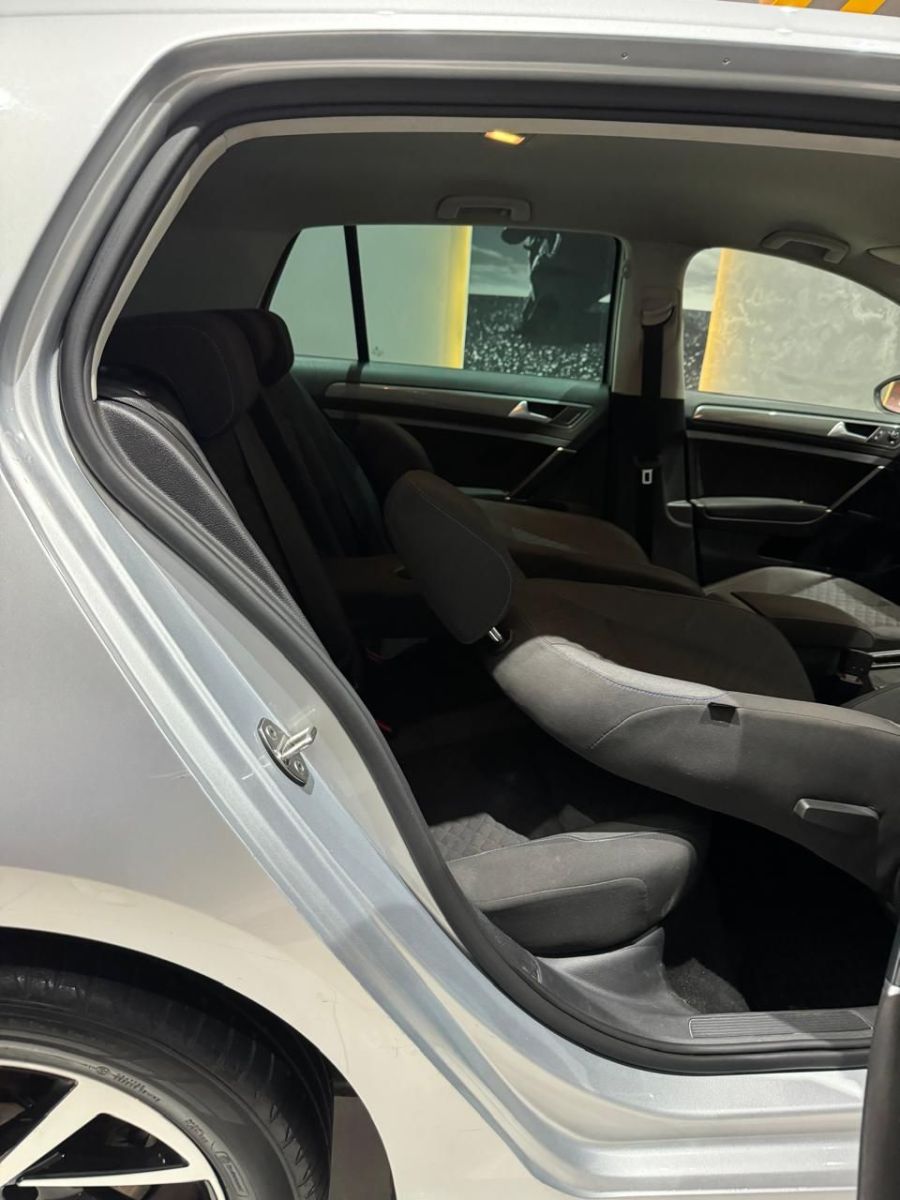Volkswagen Golf 7 à Ariana - Photo 12