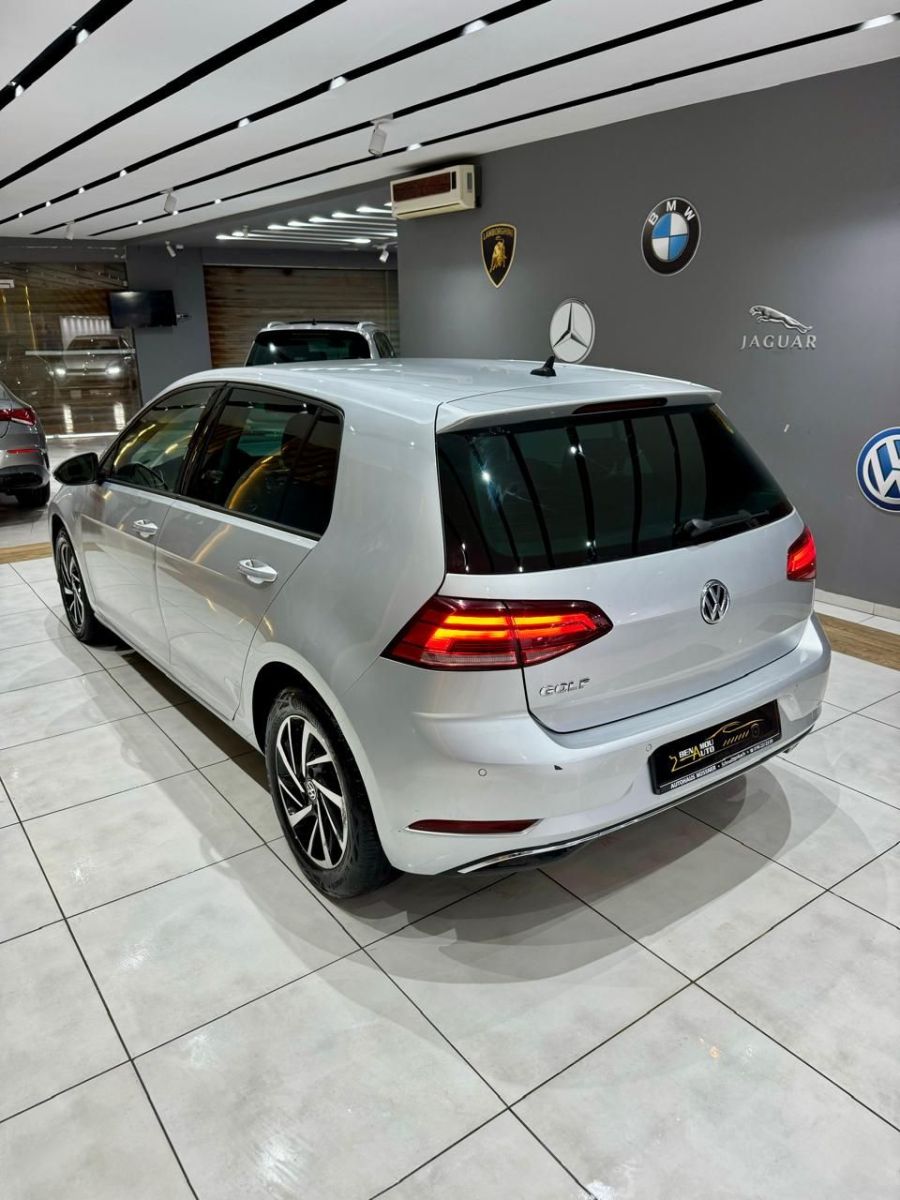 Volkswagen Golf 7 à Ariana - Photo 4