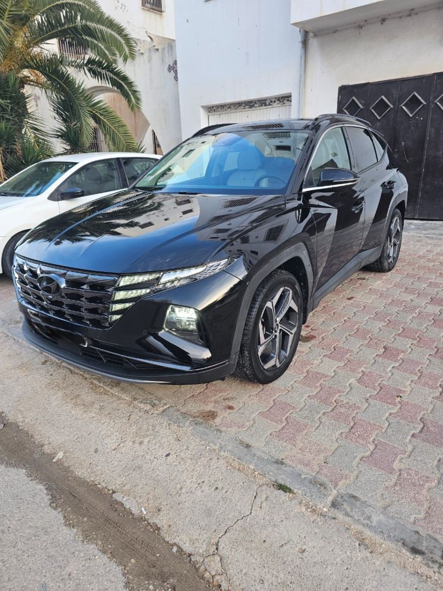  Divers Pièces et accessoires pour Peugeot 3008. TEL ;51670816. 