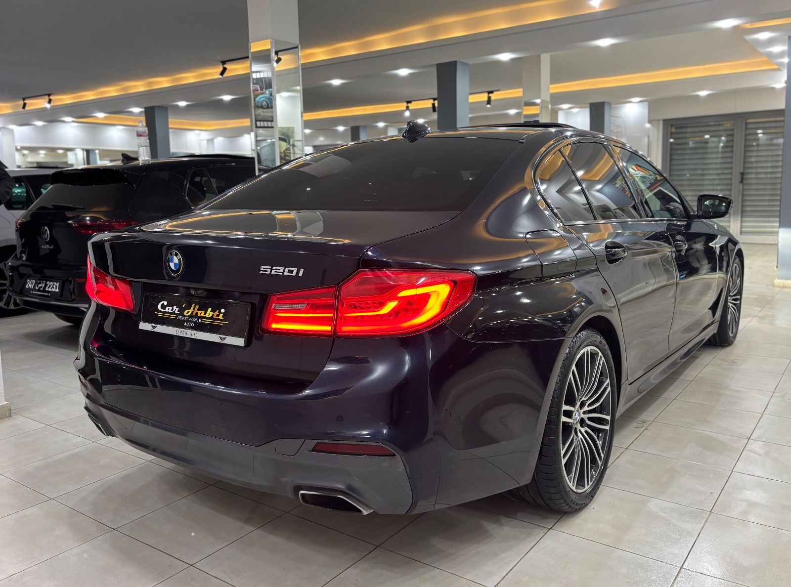 BMW Série 5 Luxury Line à Ben Arous - Photo 4