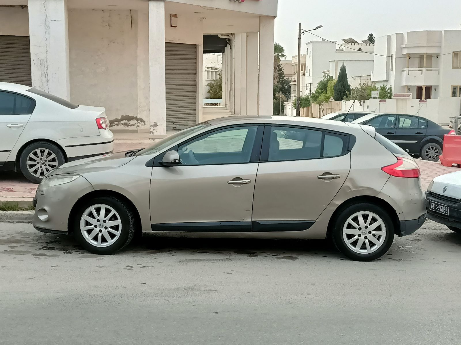 Renault Megane Dynamique à Tunis - Photo 1