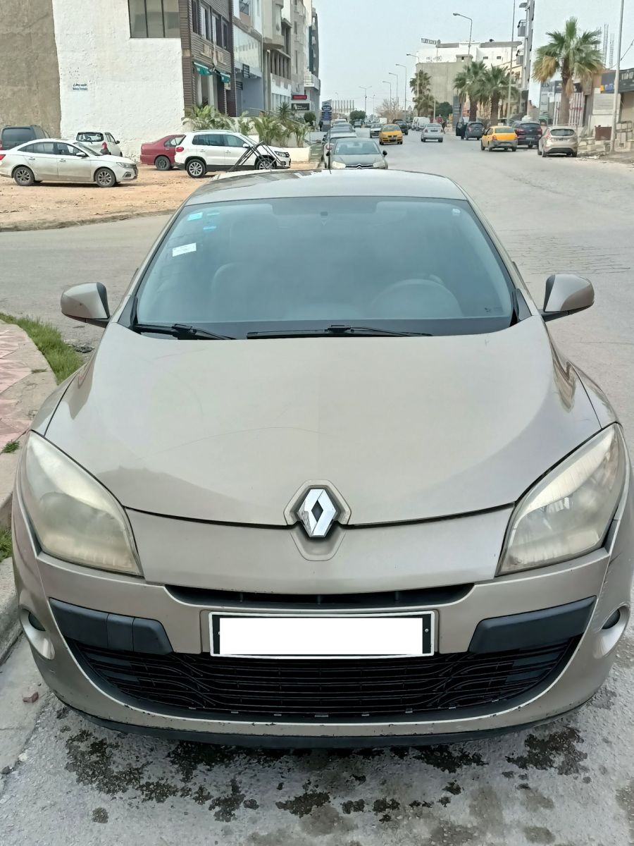 Renault Megane Dynamique à Tunis - Photo 3