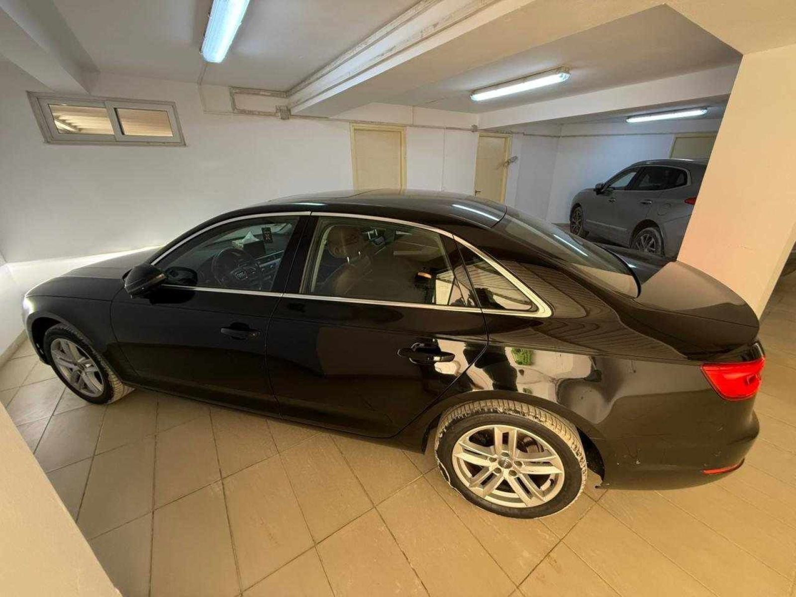 Audi A4 Face_lift à Tunis - Photo 3