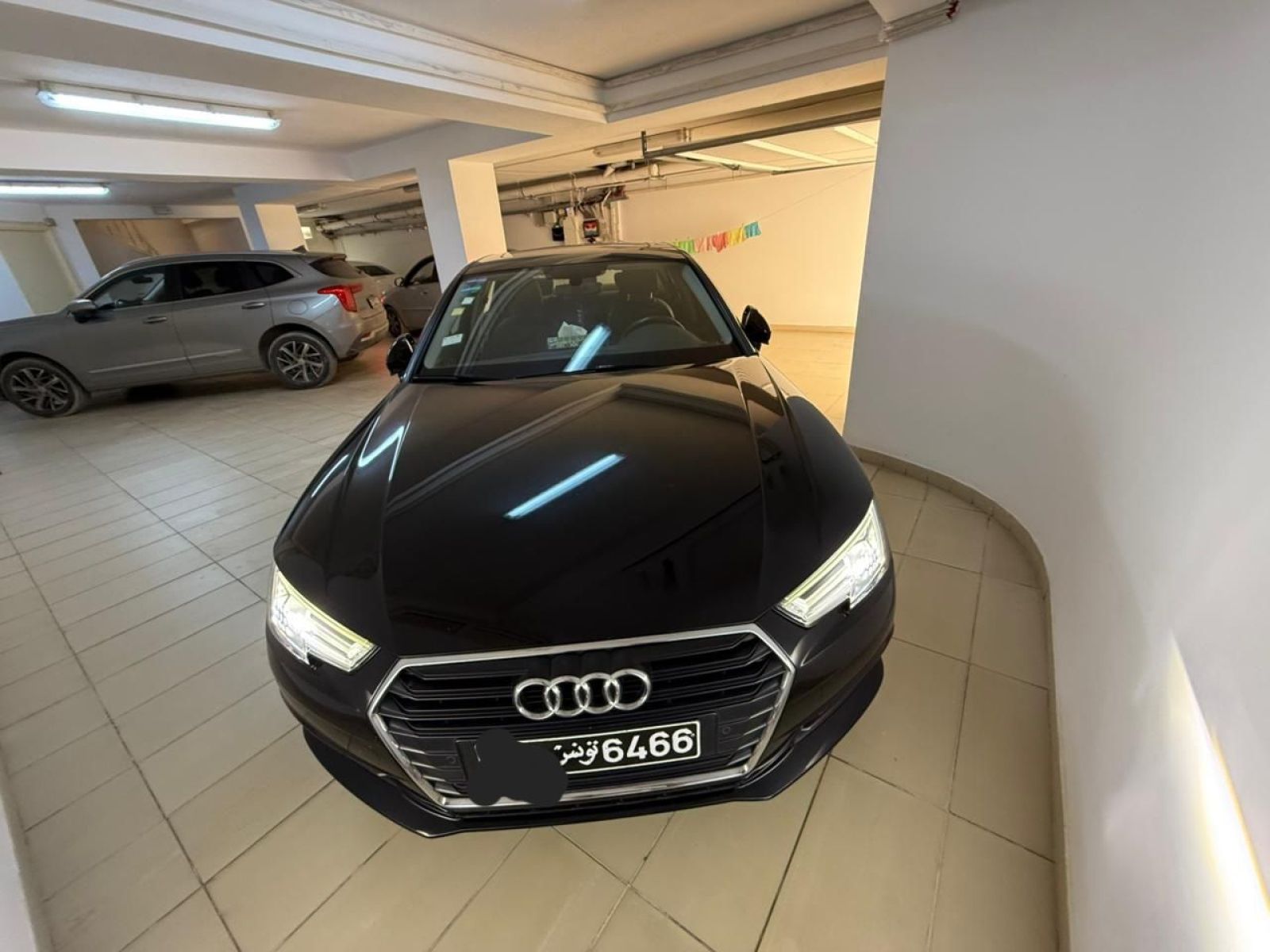 Audi A4 Face_lift à Tunis - Photo 2
