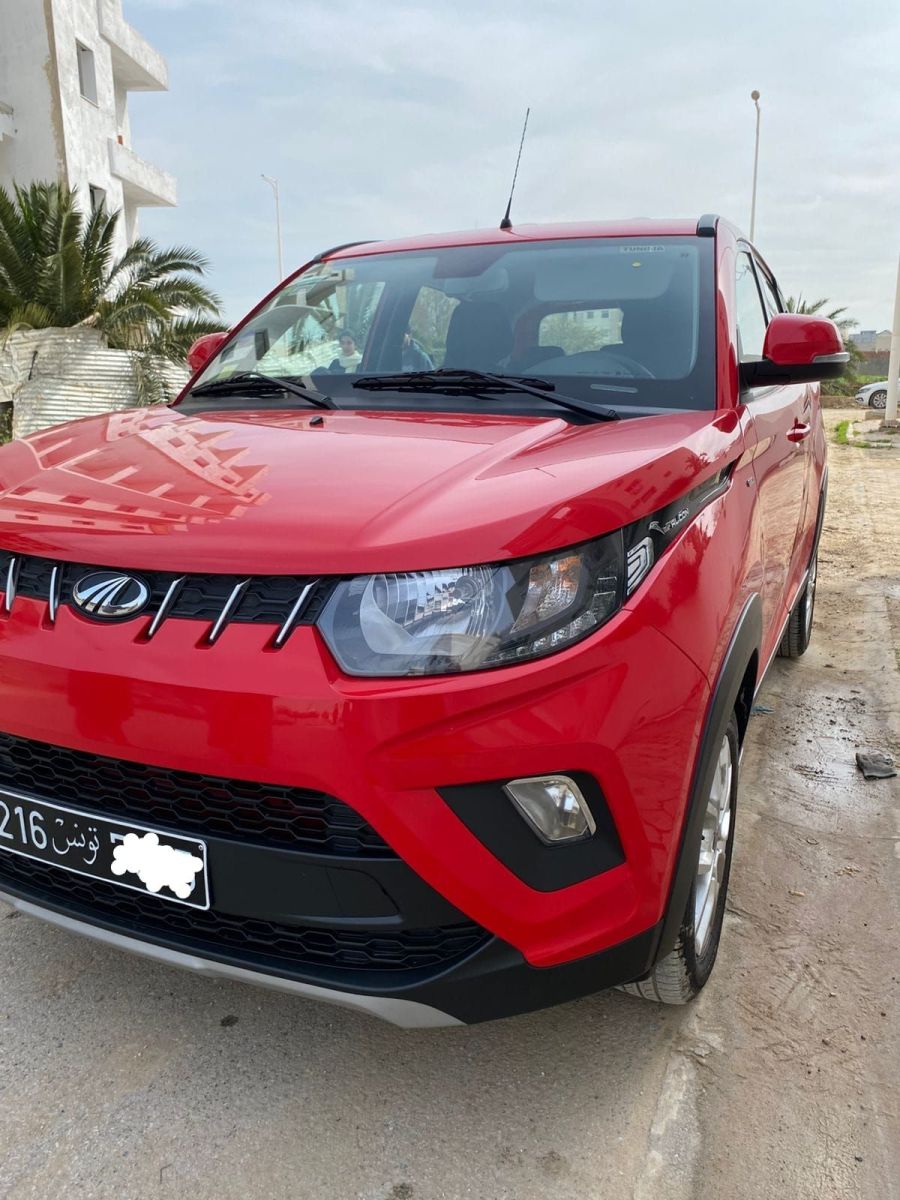 Mahindra KUV 100 K6+ à Tunis - Photo 1