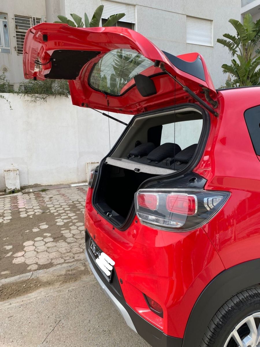 Mahindra KUV 100 K6+ à Tunis - Photo 5