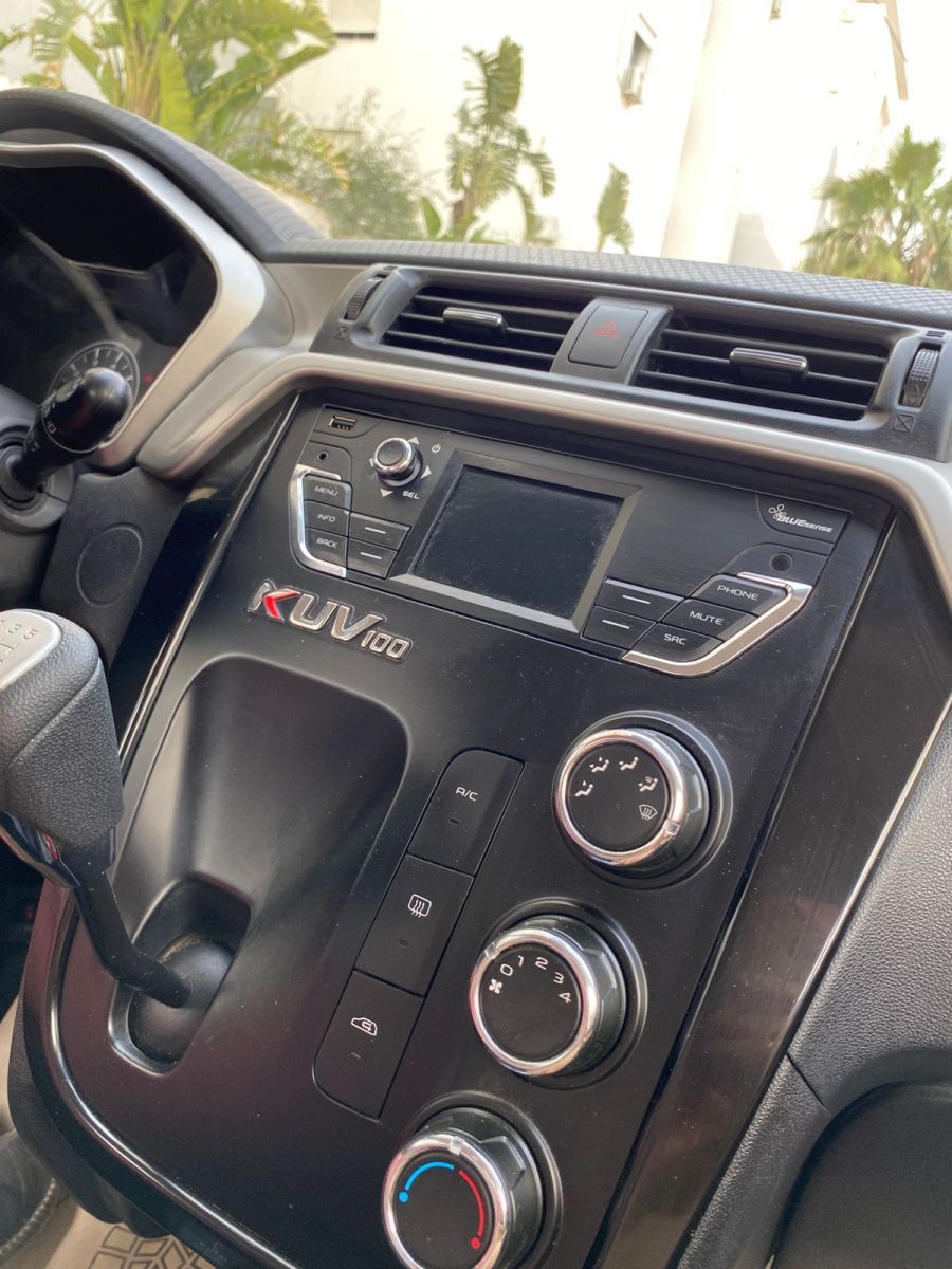 Mahindra KUV 100 K6+ à Tunis - Photo 3