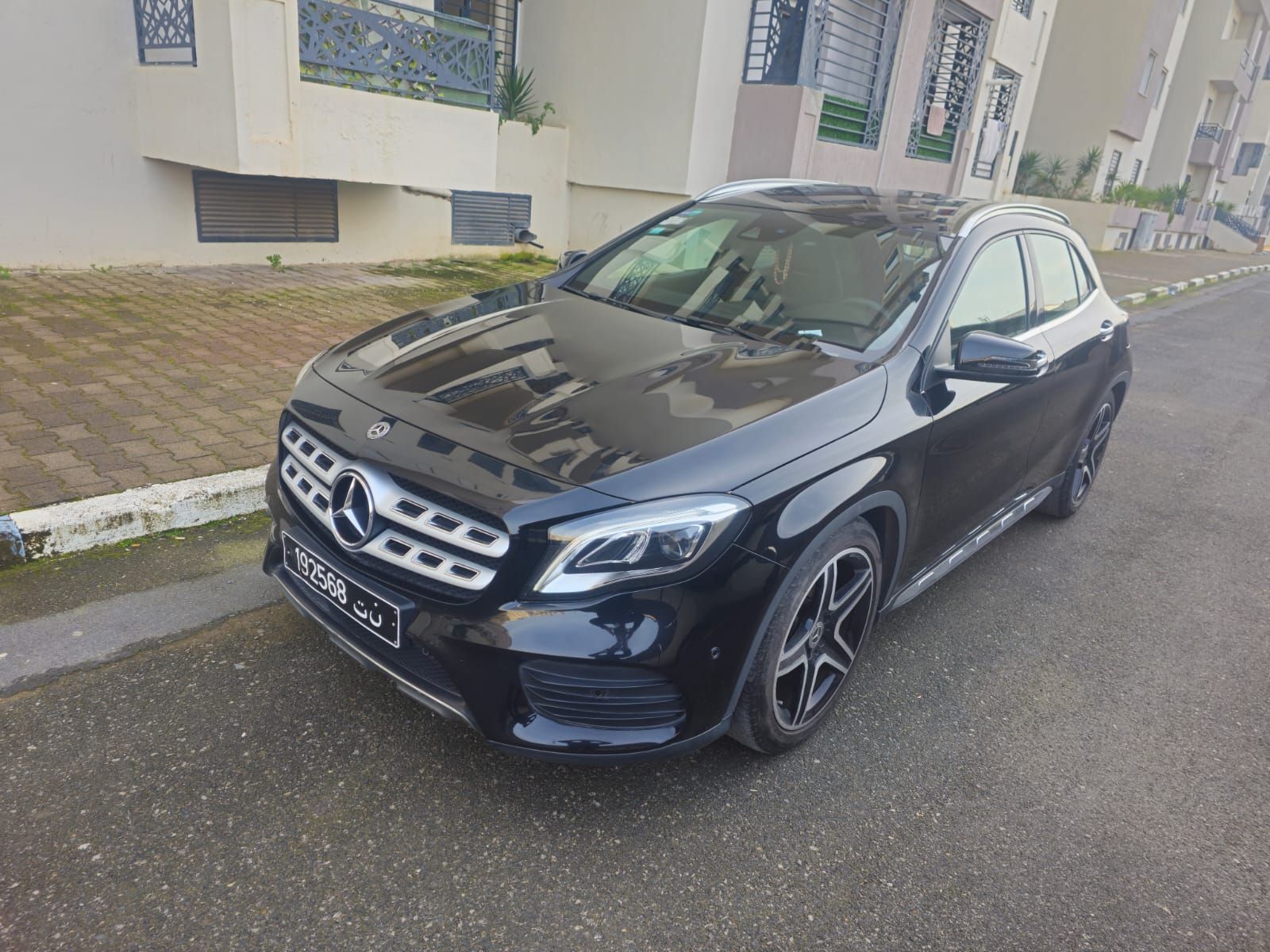 Mercedes-Benz GLA AMG à Tunis - Photo 5