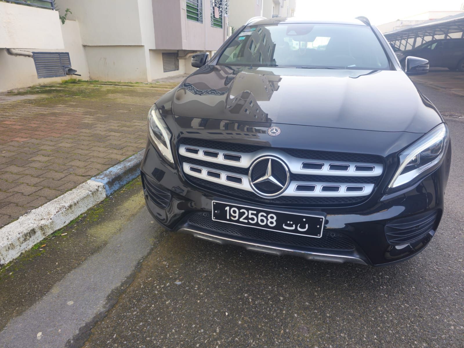Mercedes-Benz GLA AMG à Tunis - Photo 2