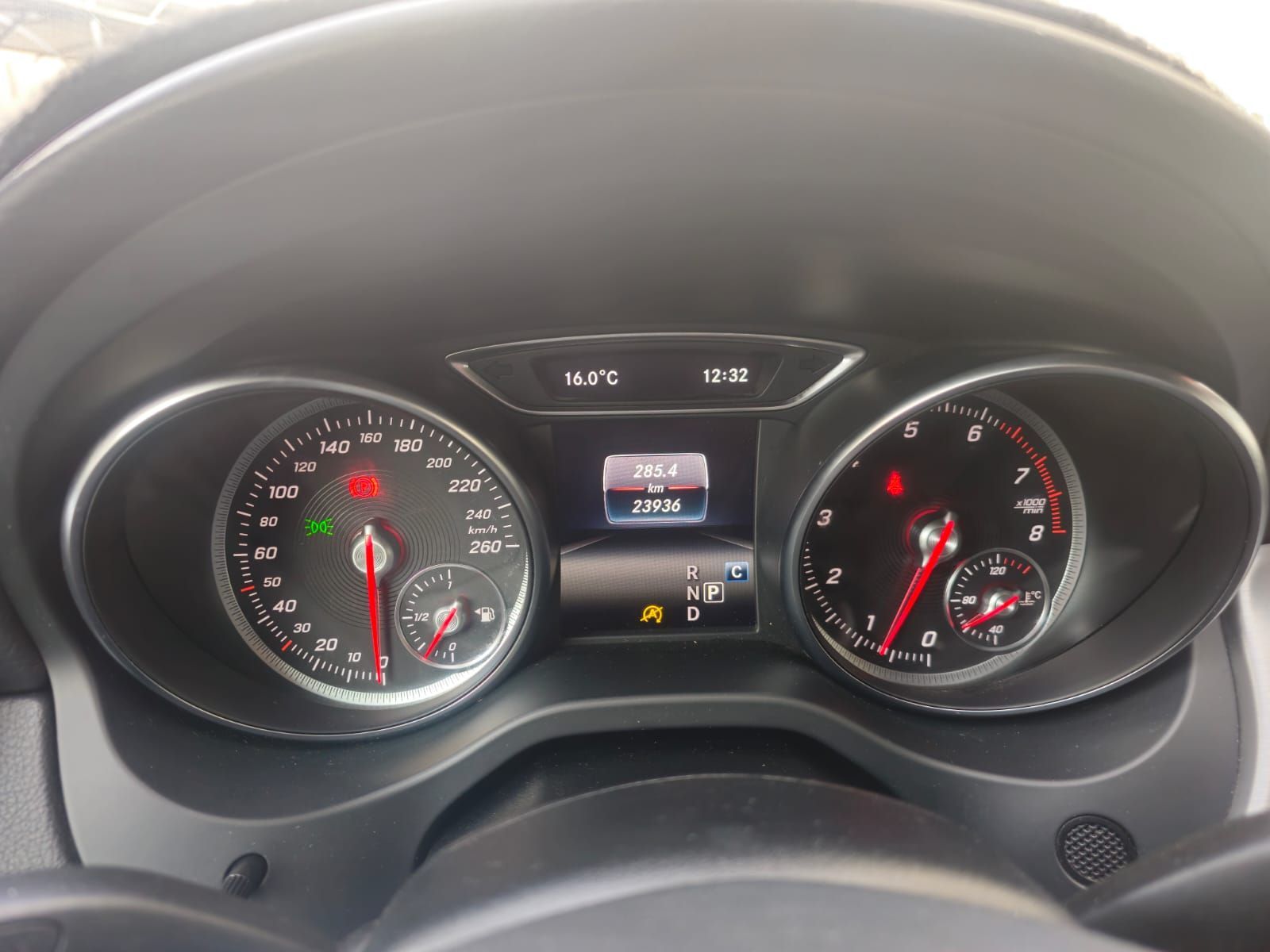 Mercedes-Benz GLA AMG à Tunis - Photo 8