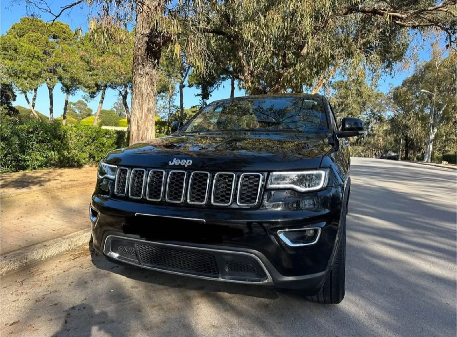 Jeep Grand Cherokee à Tunis - Photo 8