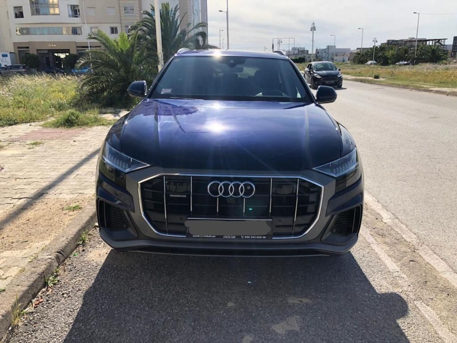Audi Q8 S_Line à Tunis - Photo 2