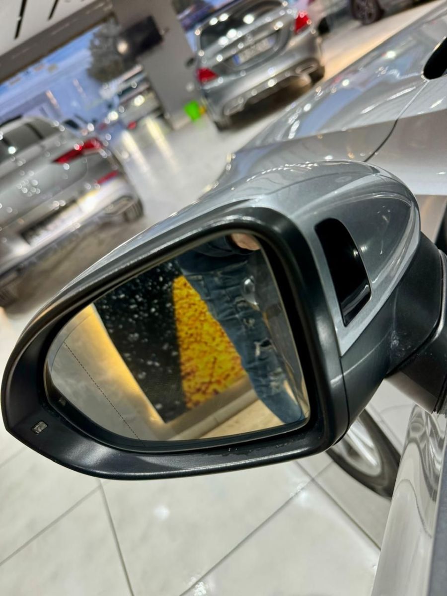 Volkswagen Passat R-Line à Tunis - Photo 14