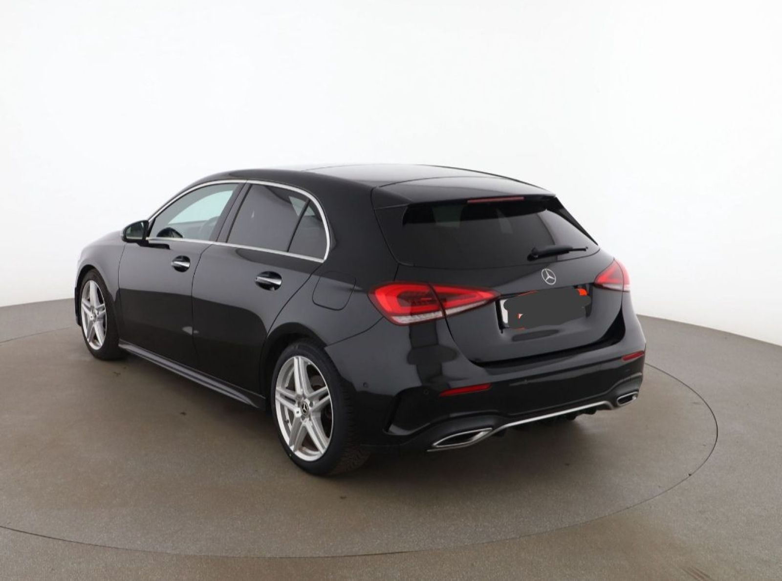 Mercedes-Benz Classe A à Tunis - Photo 1