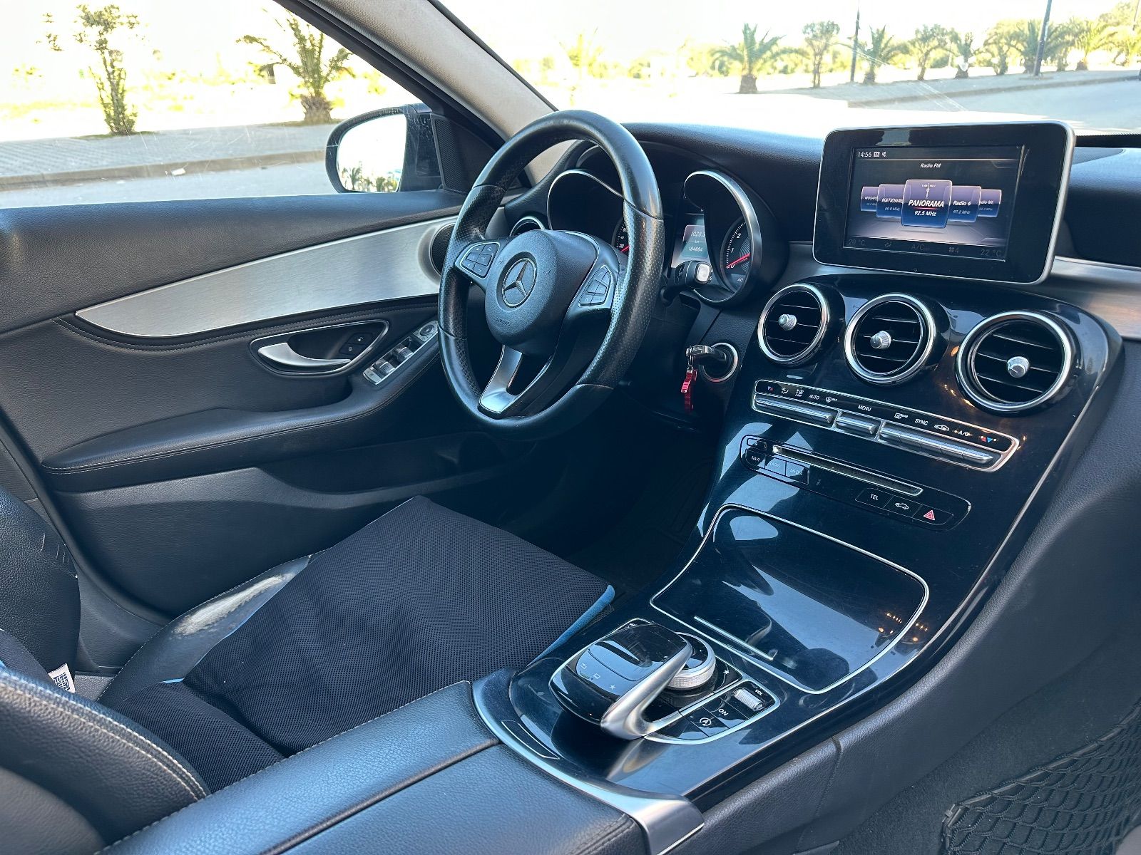 Mercedes-Benz Classe C à Ariana - Photo 6