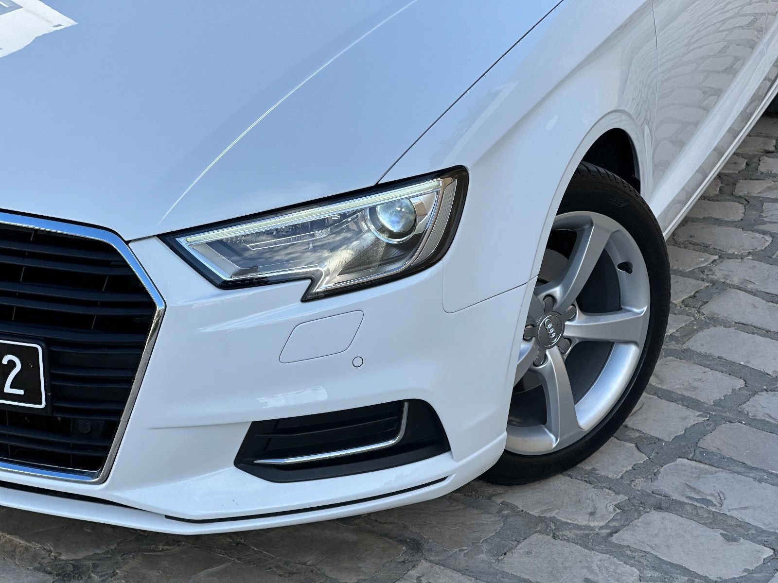 Audi A3 Berline Business à Ariana - Photo 6