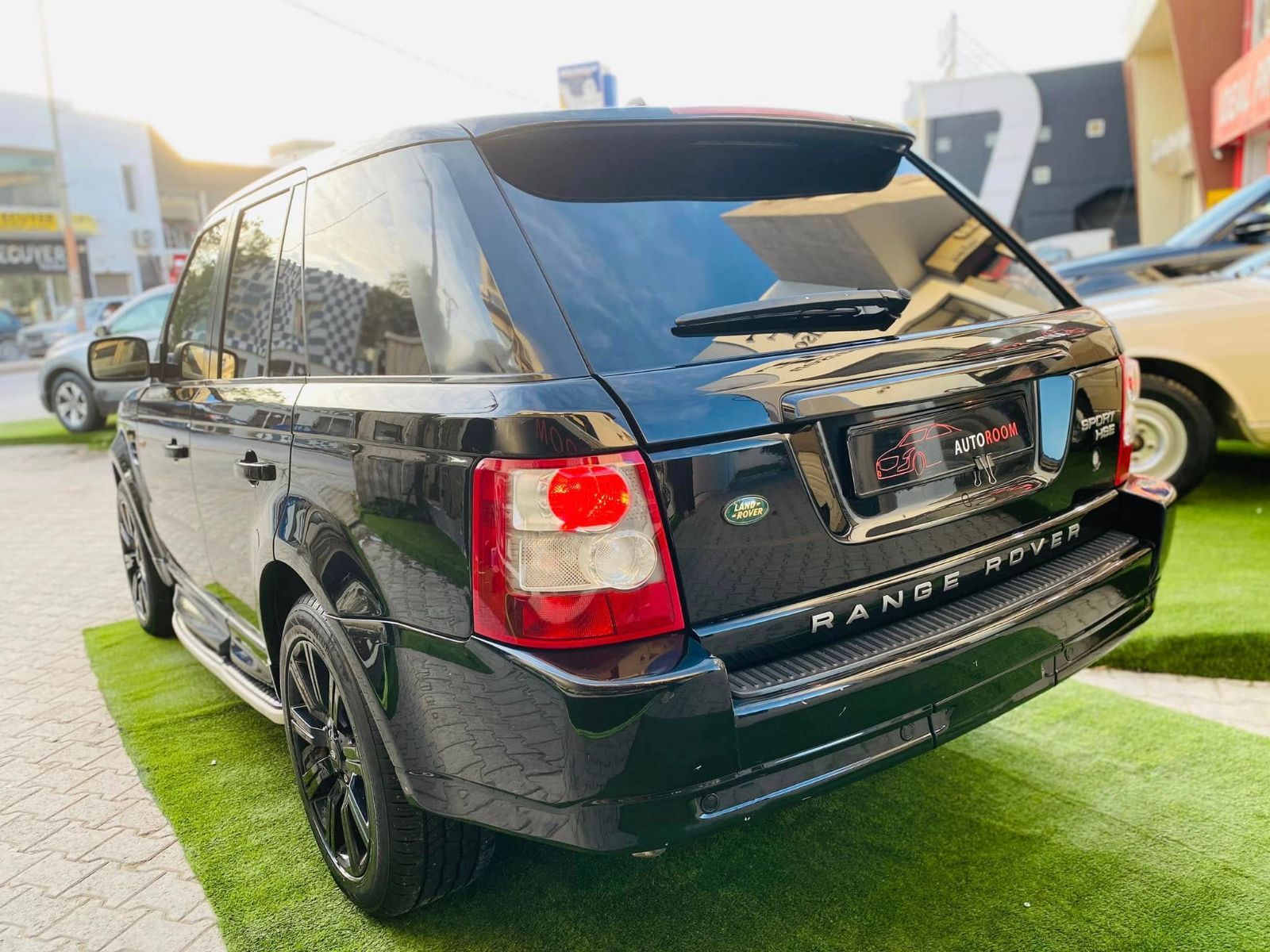 Land Rover Range Rover V8 4.2 SUPERCHARGED à Nabeul - Photo 8