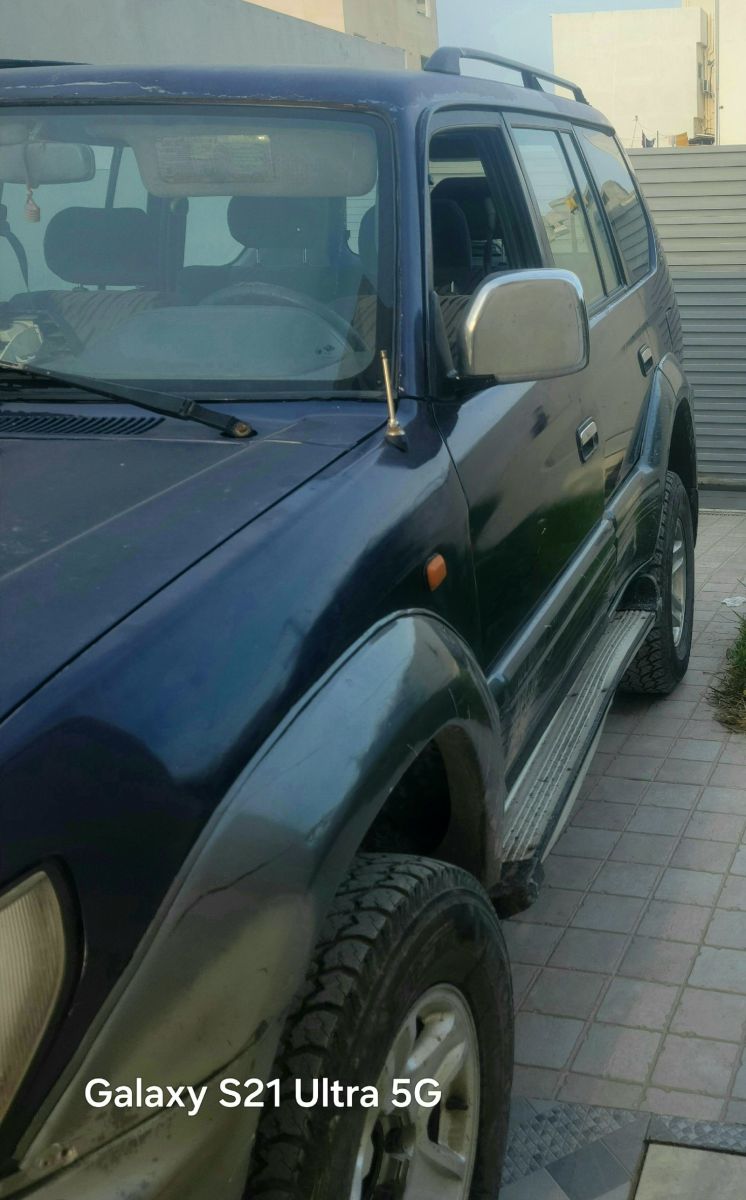 Toyota Prado à Tunis - Photo 1