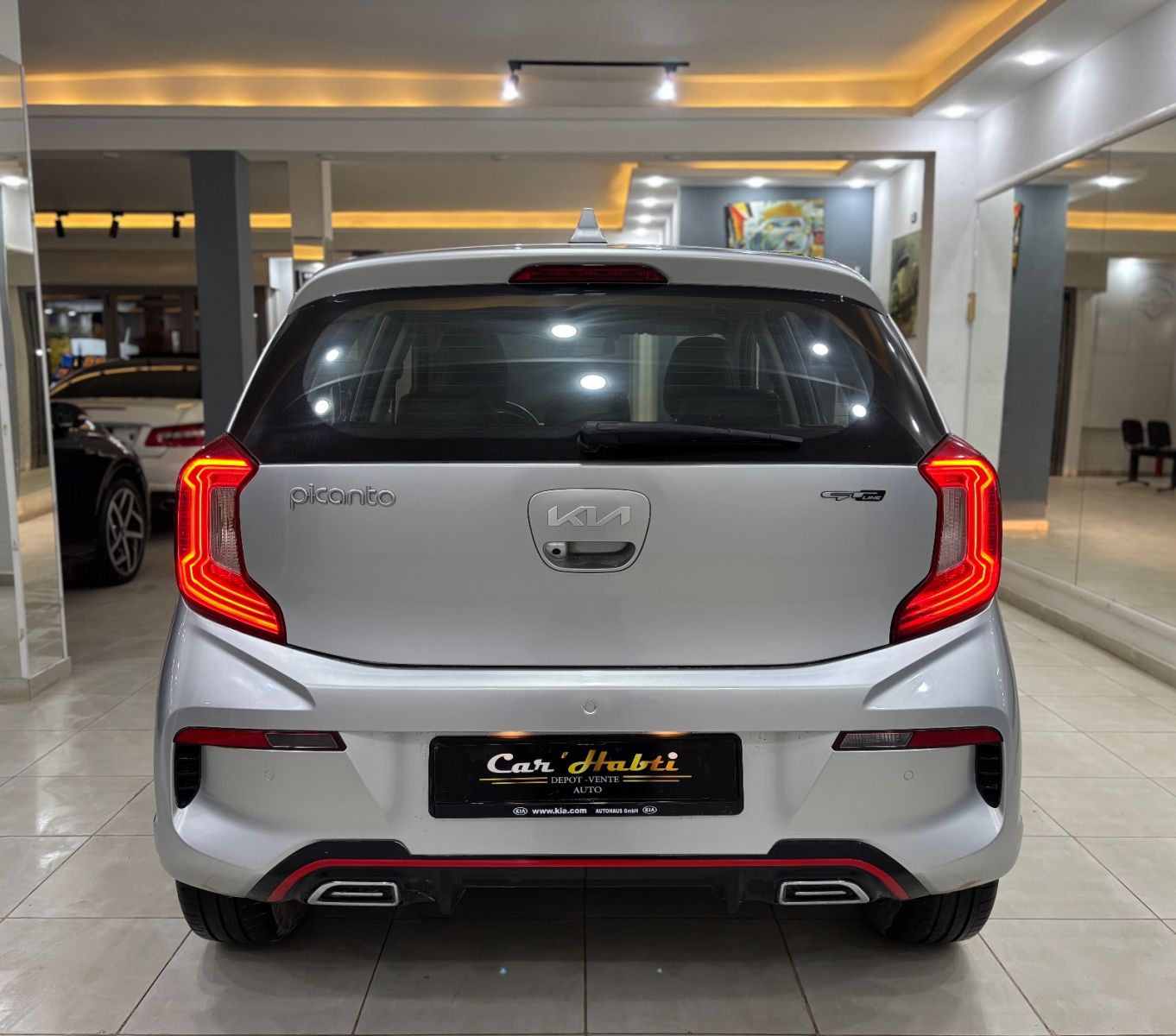 KIA Picanto Populaire à Tunis - Photo 3