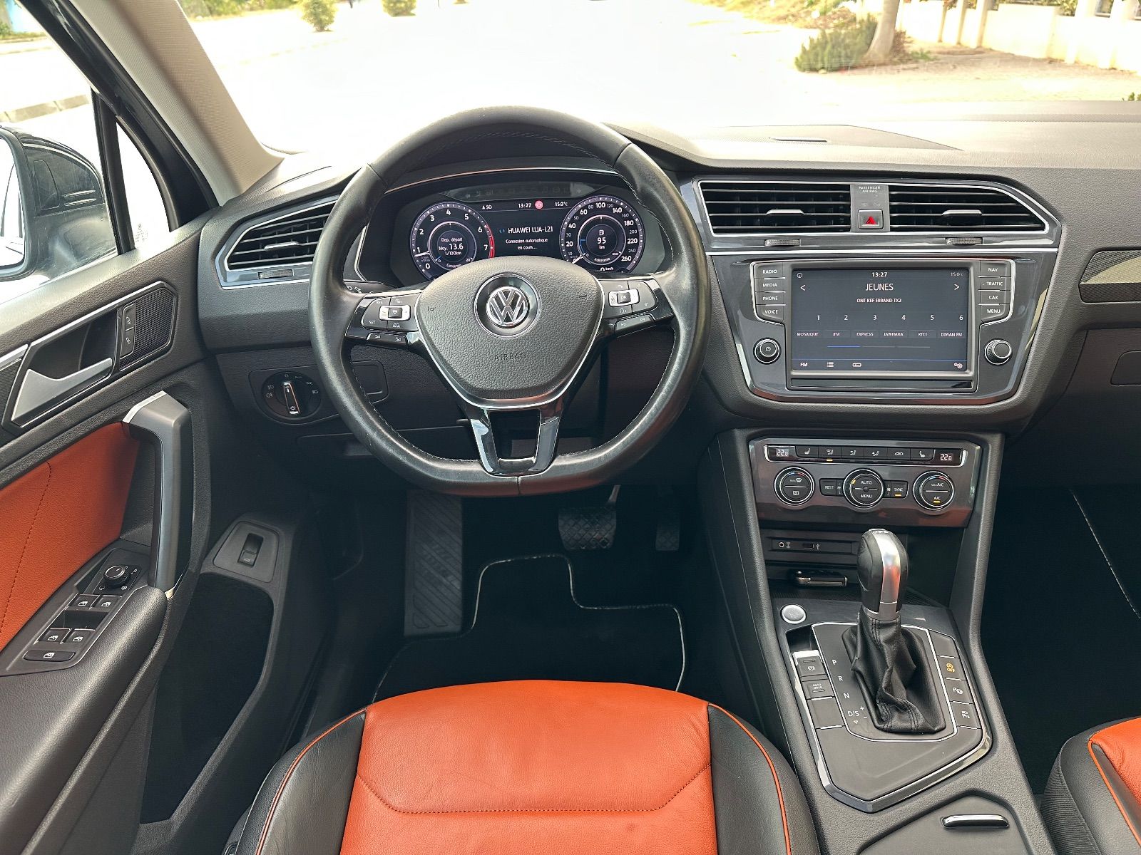 Volkswagen Tiguan Prestige à Ben Arous - Photo 11