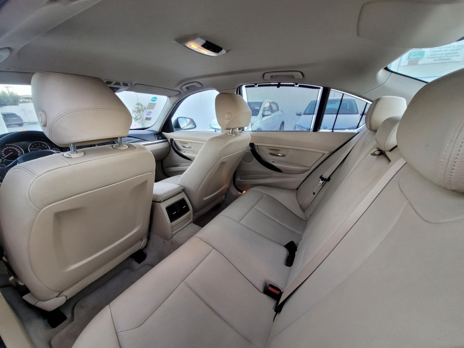 BMW Série 3 Confort Luxury Line à Ariana - Photo 9
